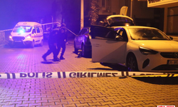 İzmir'de sokak ortasında 17 yaşındaki genç öldürüldü!