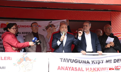 HAK-İŞ Genel Başkanı Arslan İzmir'de grev yapan işçilere destek verdi.