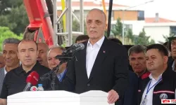 TÜRK-İŞ Başkanı: '500 Bin Kişiyiz, Türkiye'yi Durdururuz'