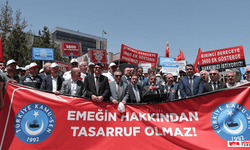 Türkiye Kamu-Sen, Hazine ve Maliye Bakanlığı önünde tasarruf tedbirlerini protesto etti