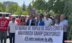 DİSK Genel Başkanı Arzu Çerkezoğlu'ndan Dev Sağlık-İş Sendikası'nın Baraj Altında Kalmasına Bakanlık Önünde Sert Tepki