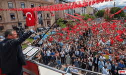 CHP Genel Başkanı Özgür Özel: "Genel Seçimlerde Bu Engellerden Kurtulacağız ve İnternet Erişimine Yasak Gelmeyecek"