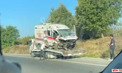 Feci Ambulans Kazası: Sağlıkçılar Ağır Yaralı