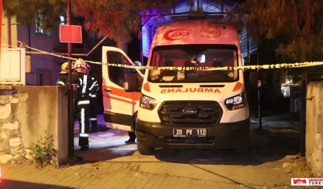 Ambulansta Oksijen Tüpü Parladı: 2 Görevli Yaralandı