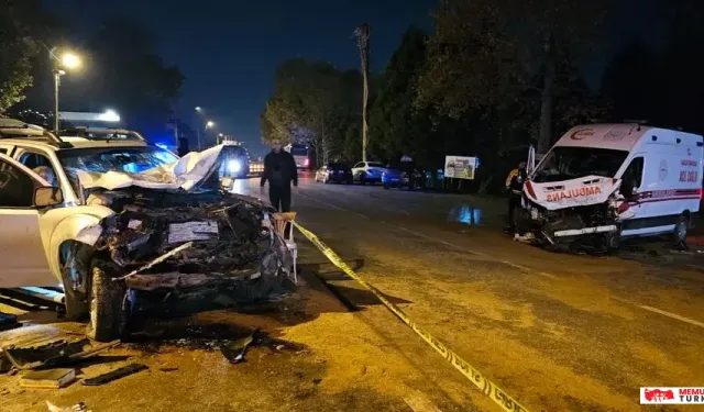 Sapanca’da gece yarısı zincirleme kaza: Ambulans ve üç araç çarpıştı